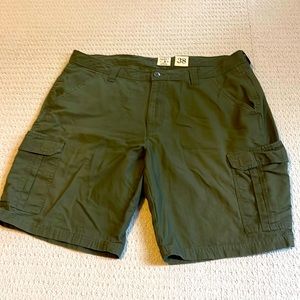 Redhead/Basspro Cargo Shorts - NWOT